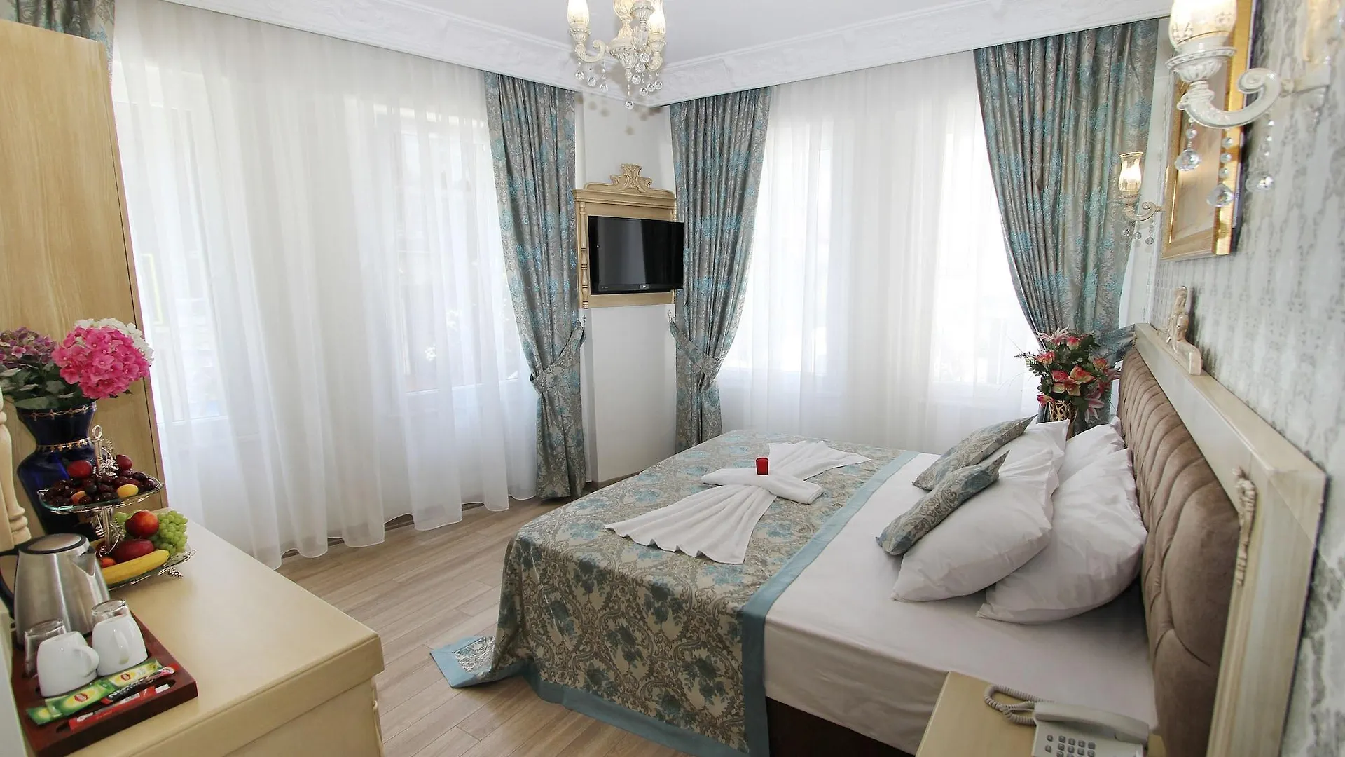 ***  Apple Tree Hotel Istambul Turquia