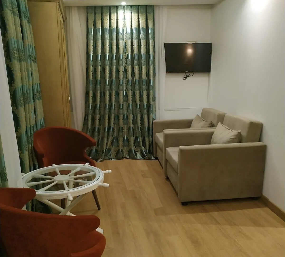 Apple Tree Hotel İstanbul