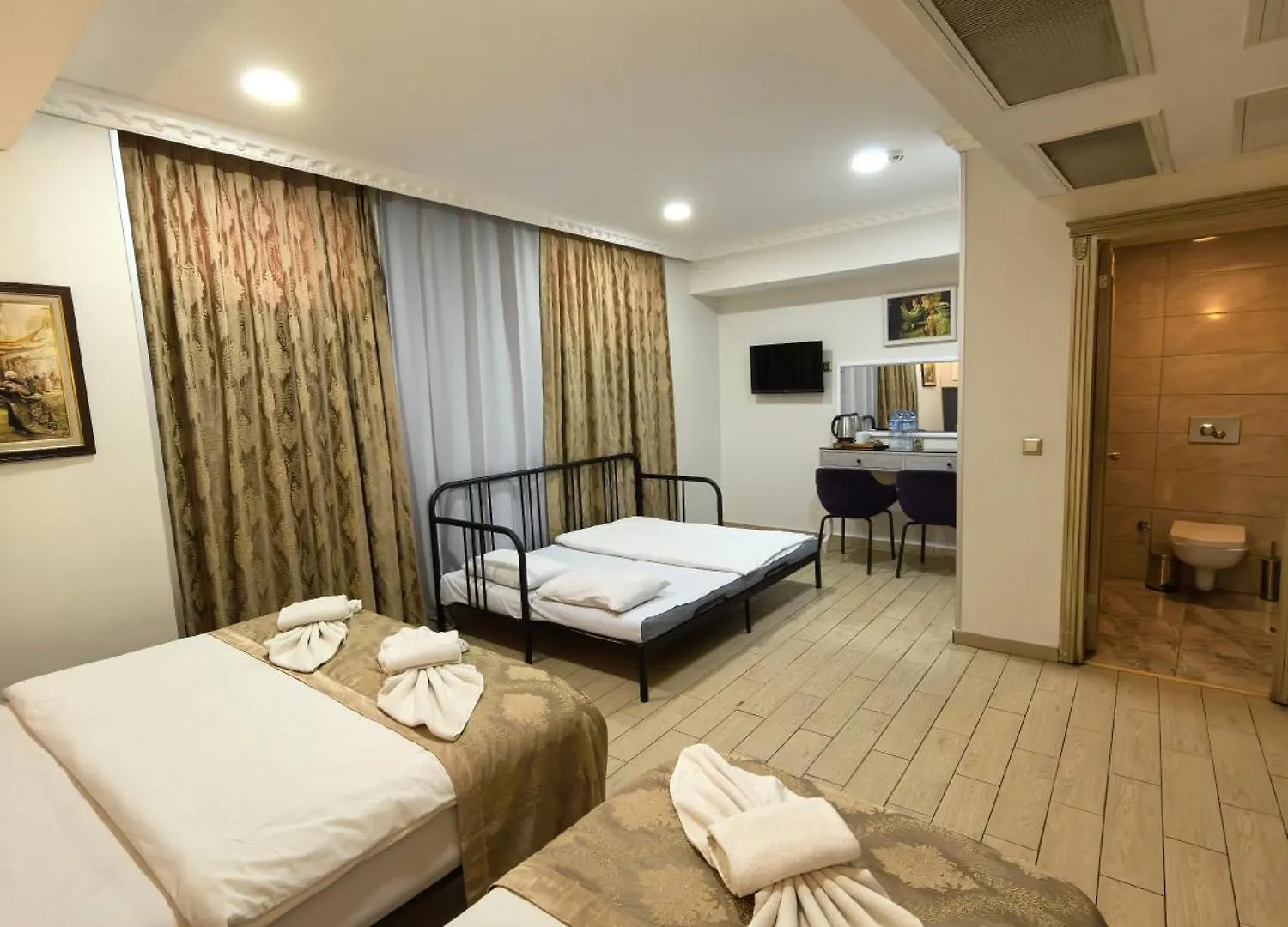 Apple Tree Hotel İstanbul