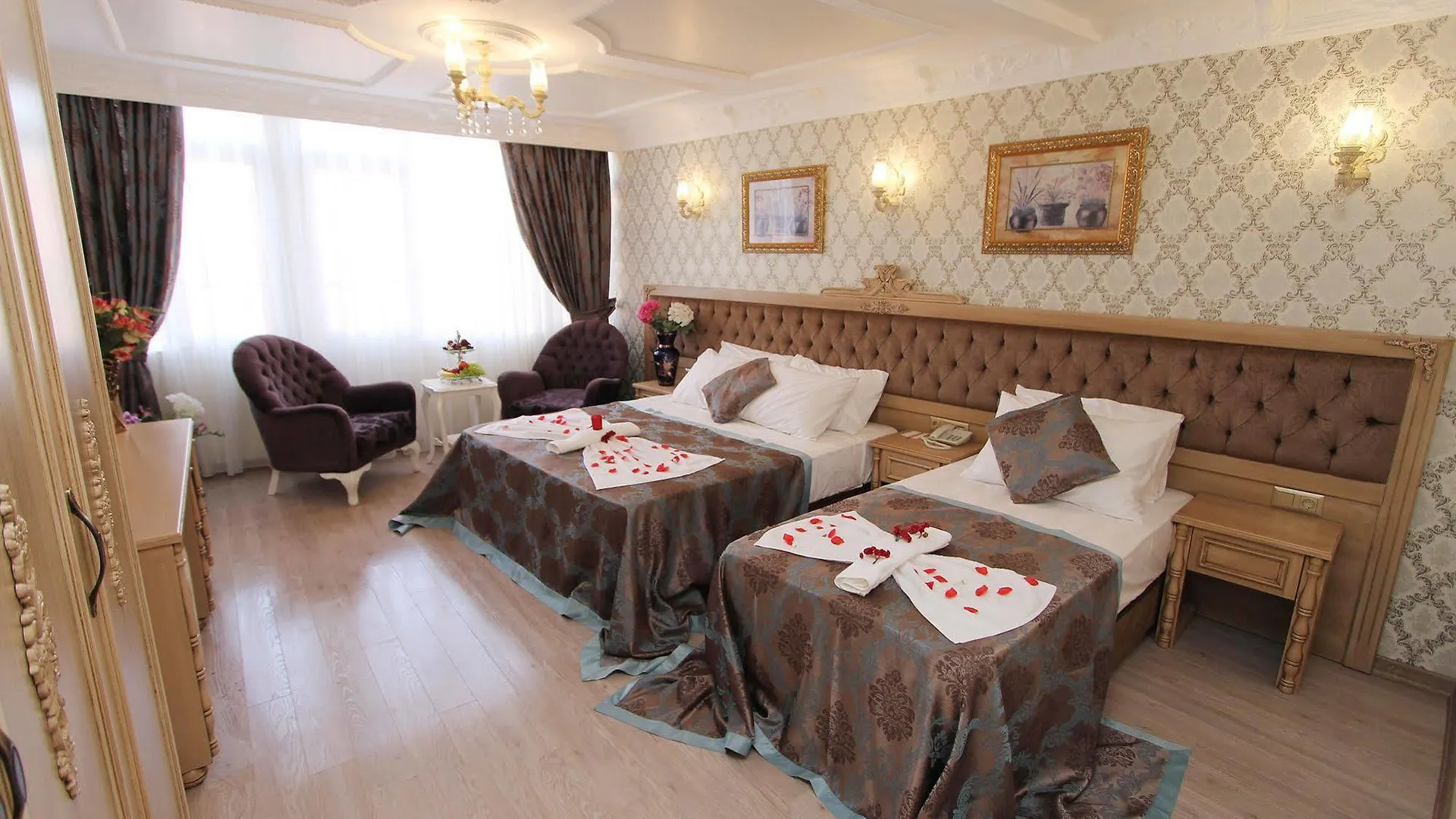 Apple Tree Hotel İstanbul 3*,
