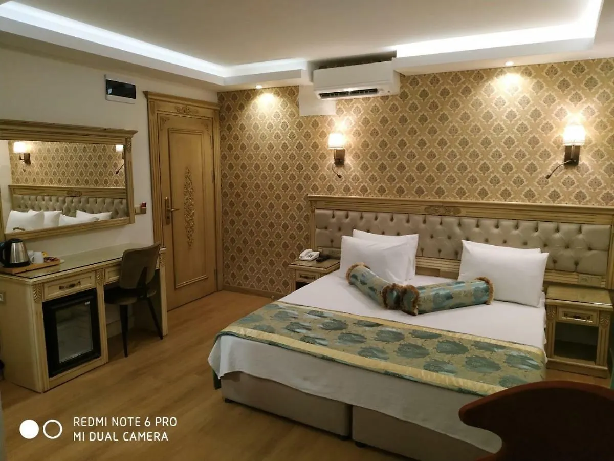 Apple Tree Hotel İstanbul 3*,