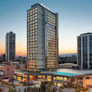 Doubletree By Hilton Atasehir Hotel&conference Centre Otel