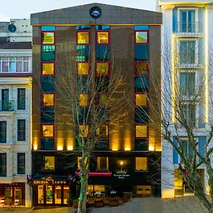 Golden Crown Otel