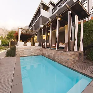 kensington-place.hotels-capetown.com/