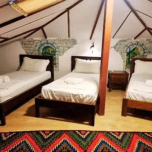 muzaka-2-berat.albaniahotels.org/