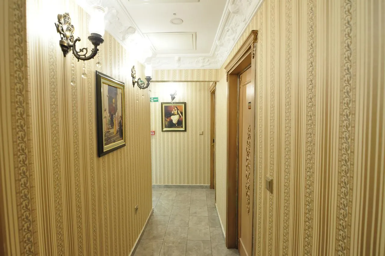 Apple Tree Hotel Istanbul 3*,